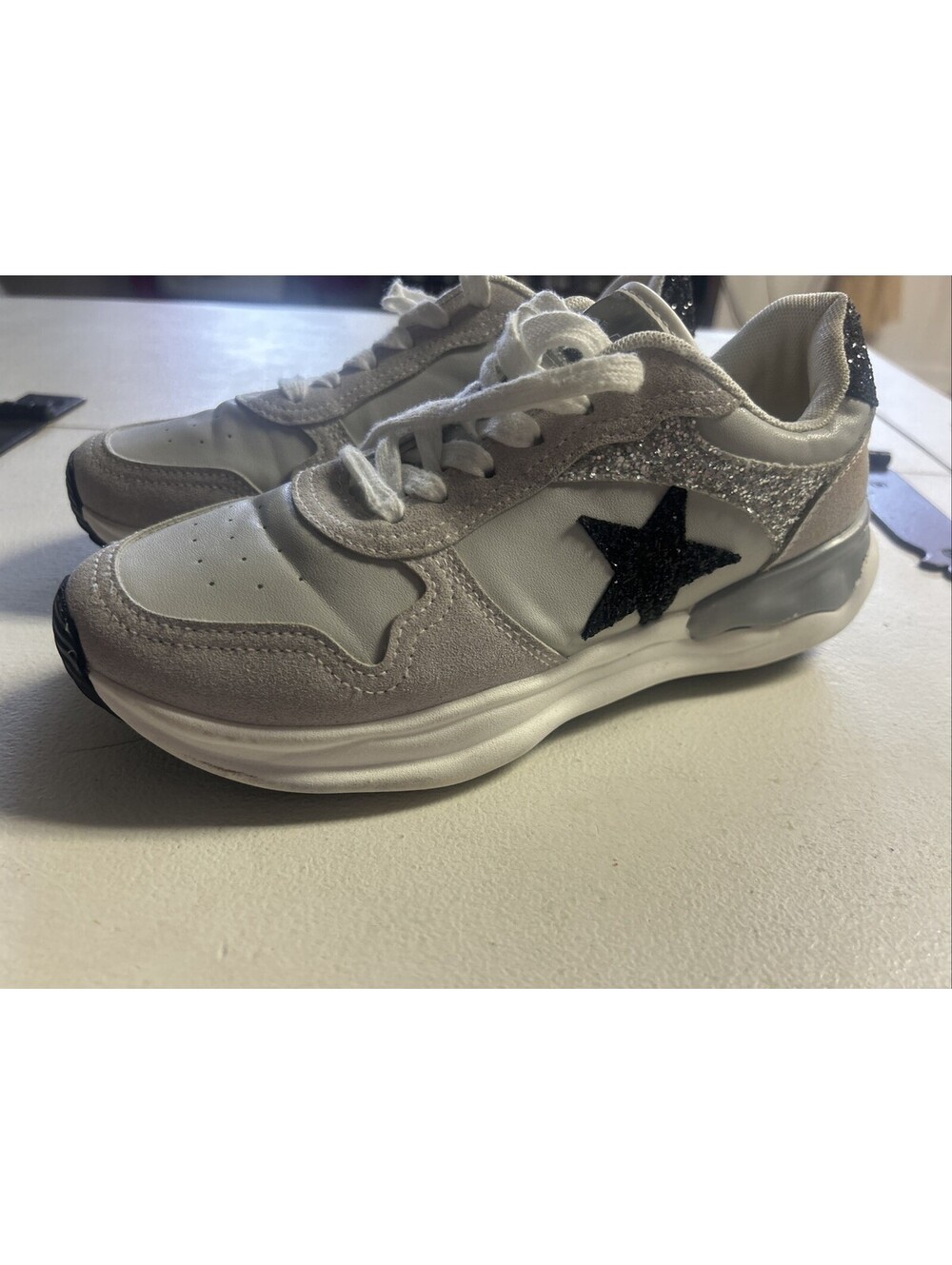 Vintage Havana Run Glitter black white grey Women Size 7 1/2 Shoes